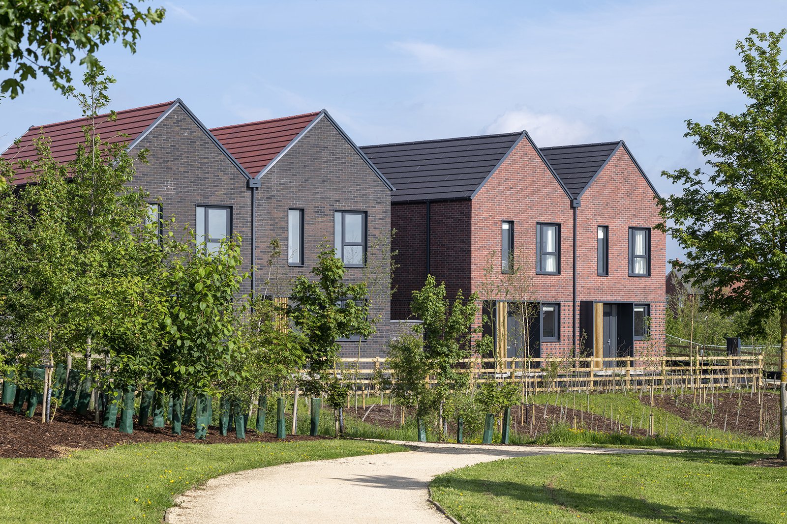 485_Rugby-Showhome_Park-Facade_03